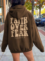 FAITH OVER FEAR Sudadera con capucha y hombros caídos